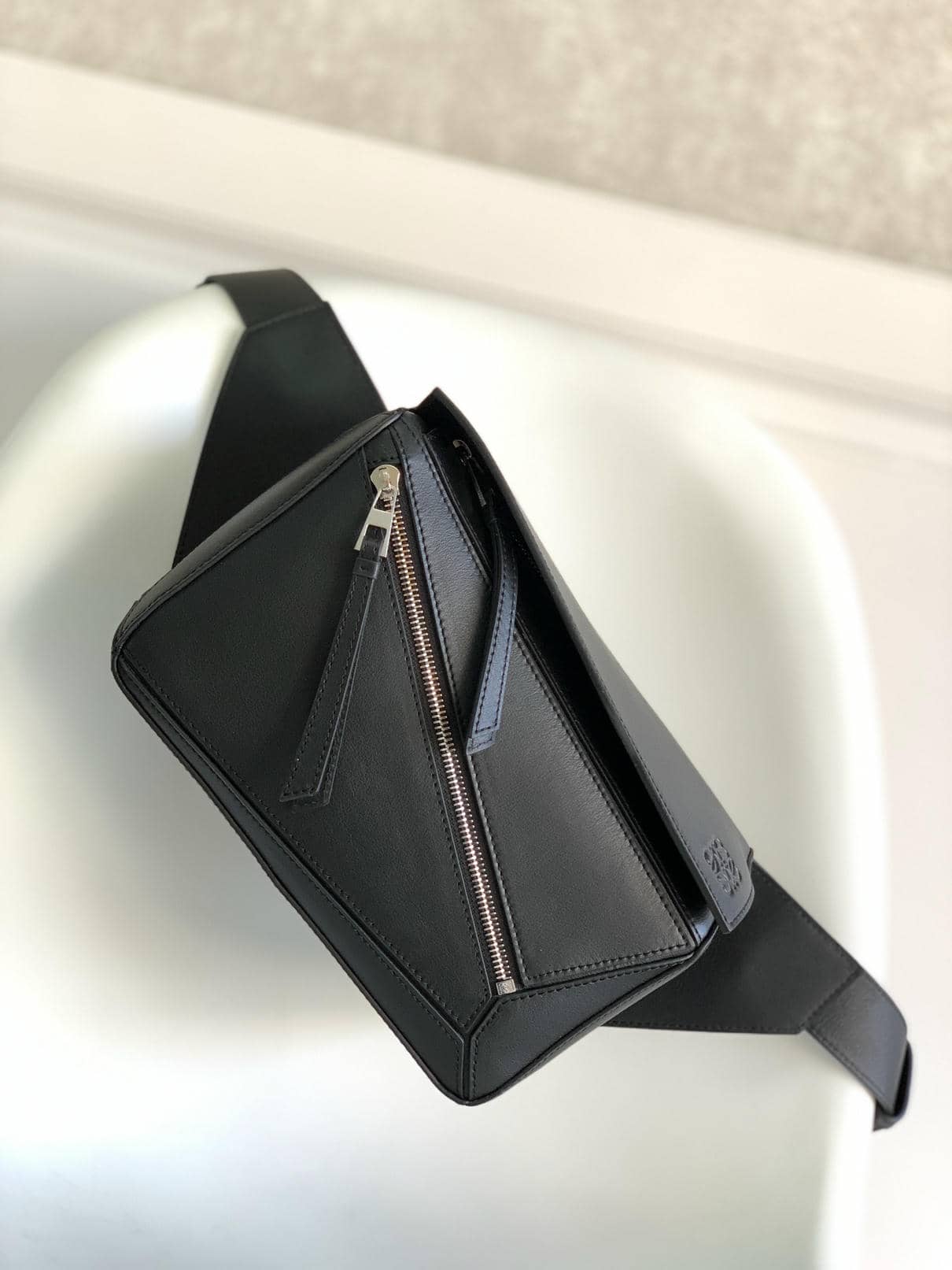 0005-Chest bag